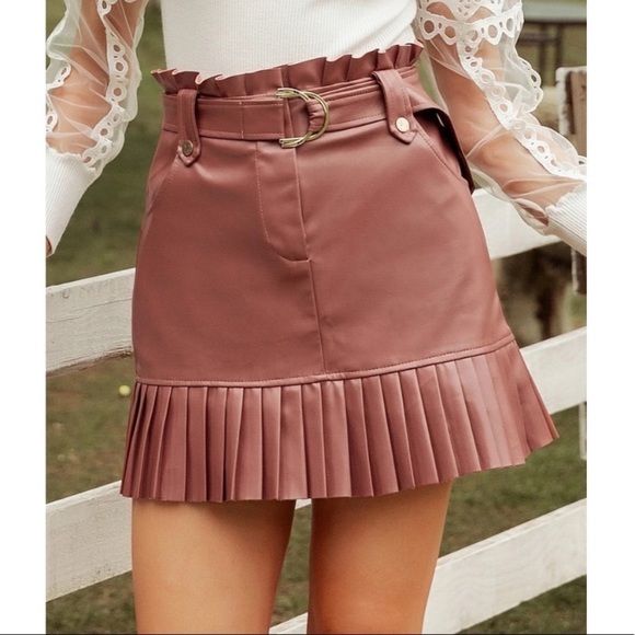 ZARA pleated faux leather mini skirt with belt Pink Size XS - Picture 3 of 16